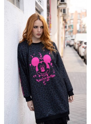 Vestido over Pink Mouse